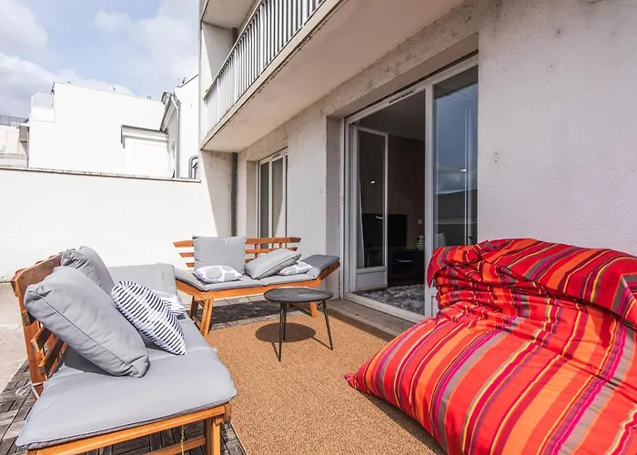 Appartement Grande Terrasse Proche De Tours Centre